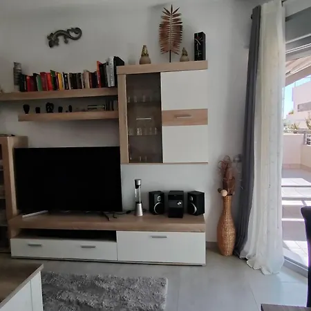Apartment Amalia 25 - Sauna, Jacuzzi & Heated Pool